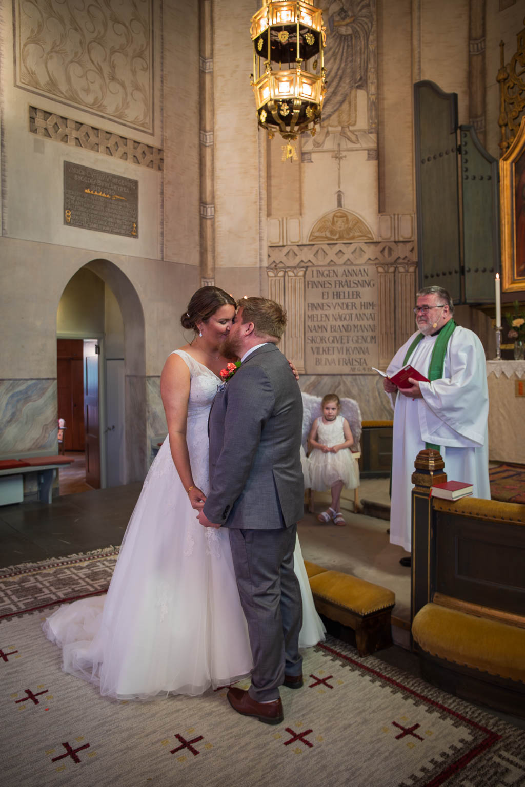 Erica & Joel i kyrkan