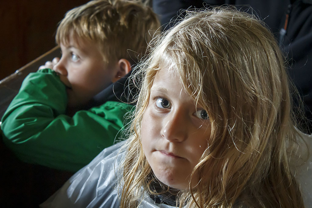 Lovisa och Ruben i gamla kyrkan