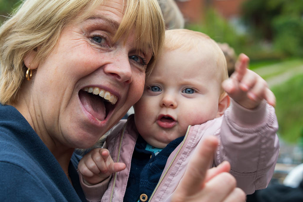 Ina och Nora vid Forssa Kvarnagård
